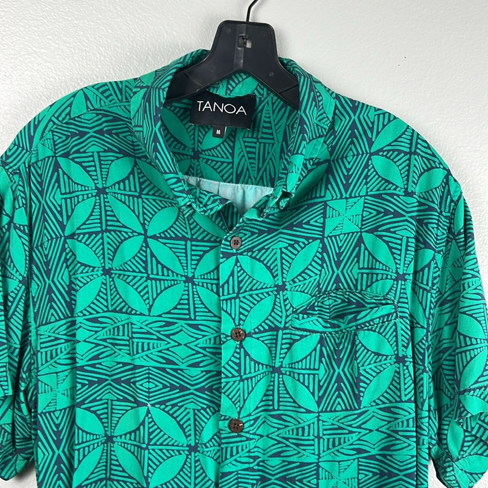 Tanoa Island wear Rayon shirt - Color Green / Navy - size M